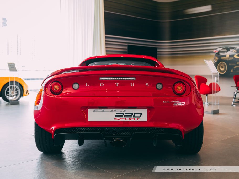 https://i.i-sgcm.com/new_cars/cars/12549/12549_g6