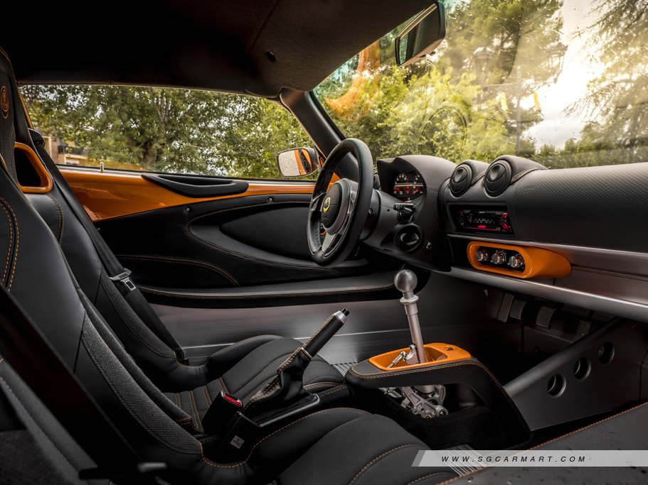 https://i.i-sgcm.com/new_cars/cars/12550/12550_g42