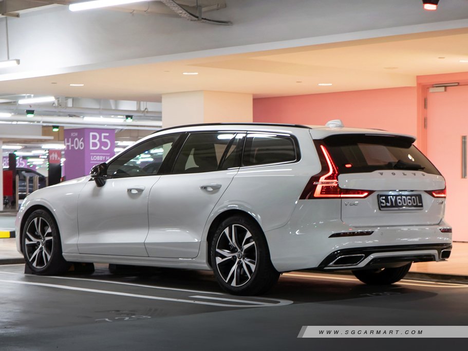 https://i.i-sgcm.com/new_cars/cars/12552/12552_g18