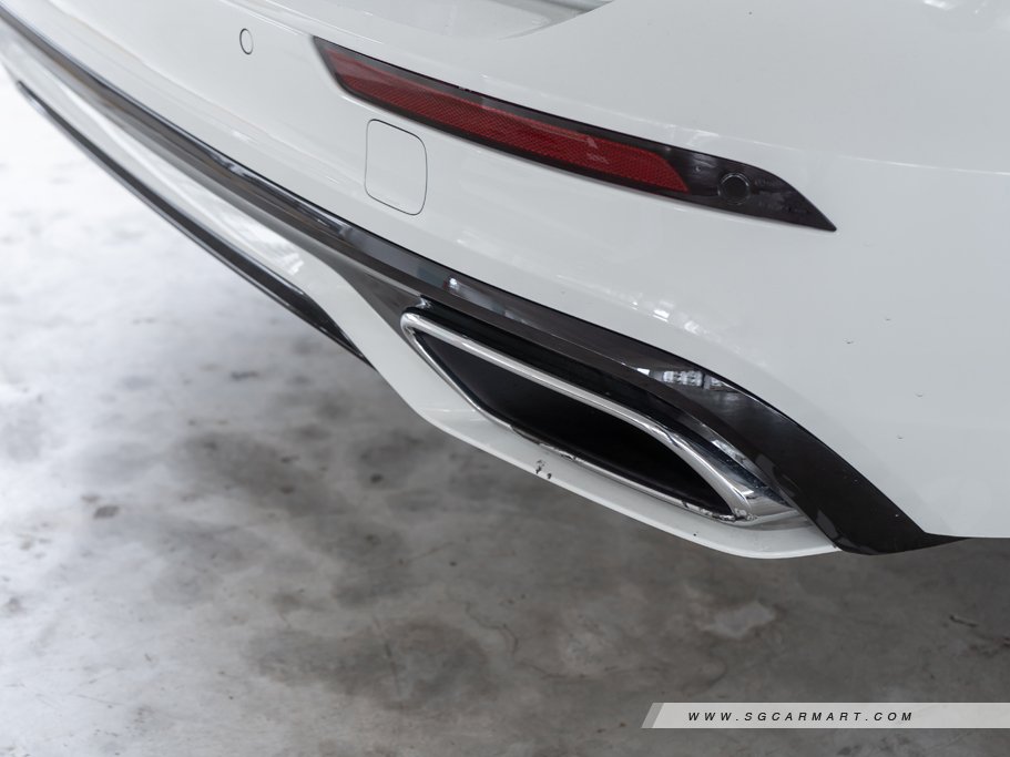 https://i.i-sgcm.com/new_cars/cars/12552/12552_g27