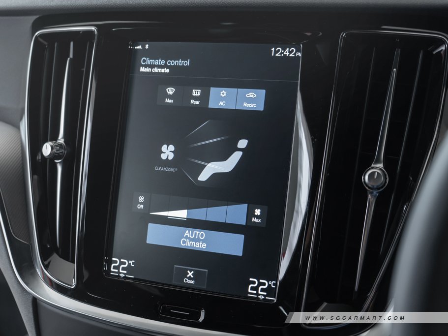 https://i.i-sgcm.com/new_cars/cars/12552/12552_g38