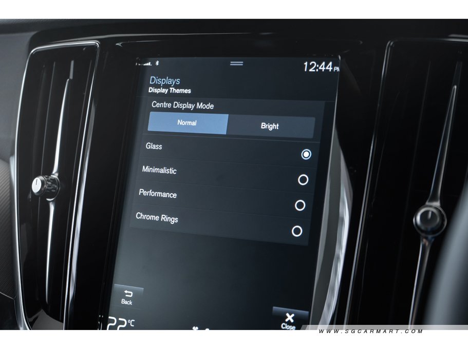 https://i.i-sgcm.com/new_cars/cars/12552/12552_g42