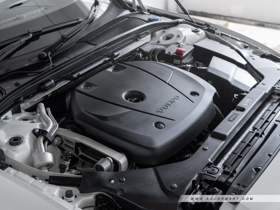 https://i.i-sgcm.com/new_cars/cars/12552/12552_g53