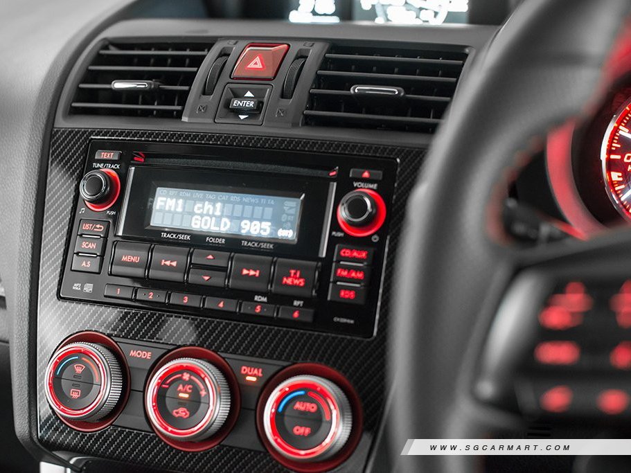 https://i.i-sgcm.com/new_cars/cars/12555/12555_g16