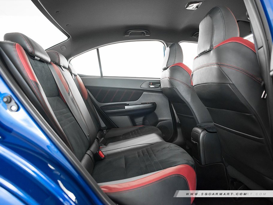 https://i.i-sgcm.com/new_cars/cars/12555/12555_g22