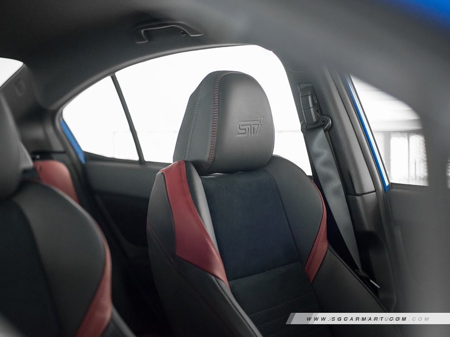 https://i.i-sgcm.com/new_cars/cars/12555/12555_g23