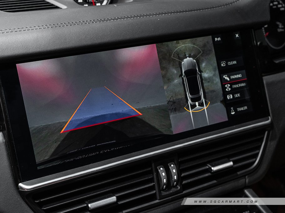 https://i.i-sgcm.com/new_cars/cars/12558/12558_g100