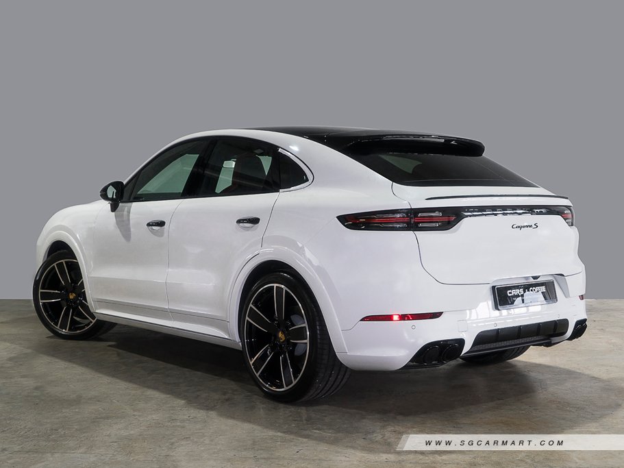 https://i.i-sgcm.com/new_cars/cars/12558/12558_g132