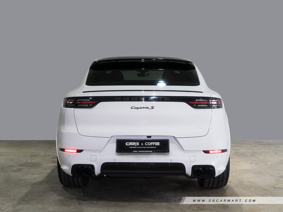 https://i.i-sgcm.com/new_cars/cars/12558/12558_g133