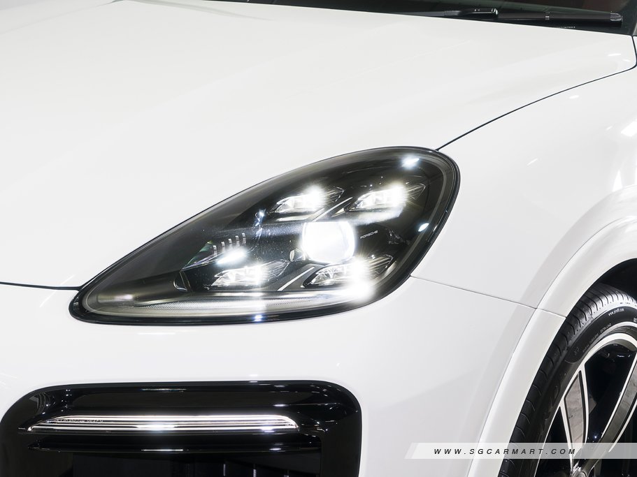 https://i.i-sgcm.com/new_cars/cars/12558/12558_g137