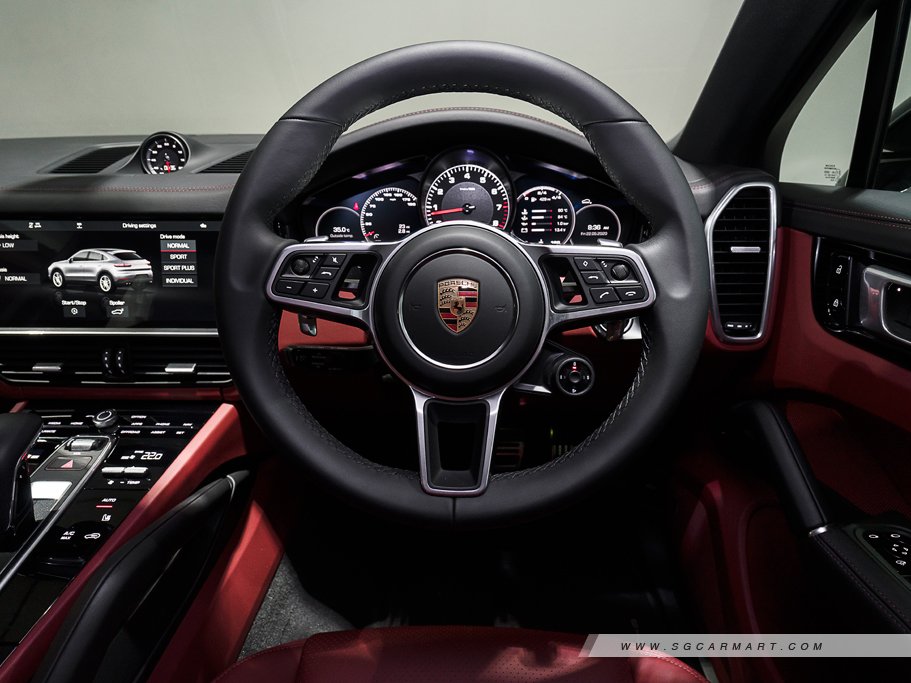 https://i.i-sgcm.com/new_cars/cars/12558/12558_g145
