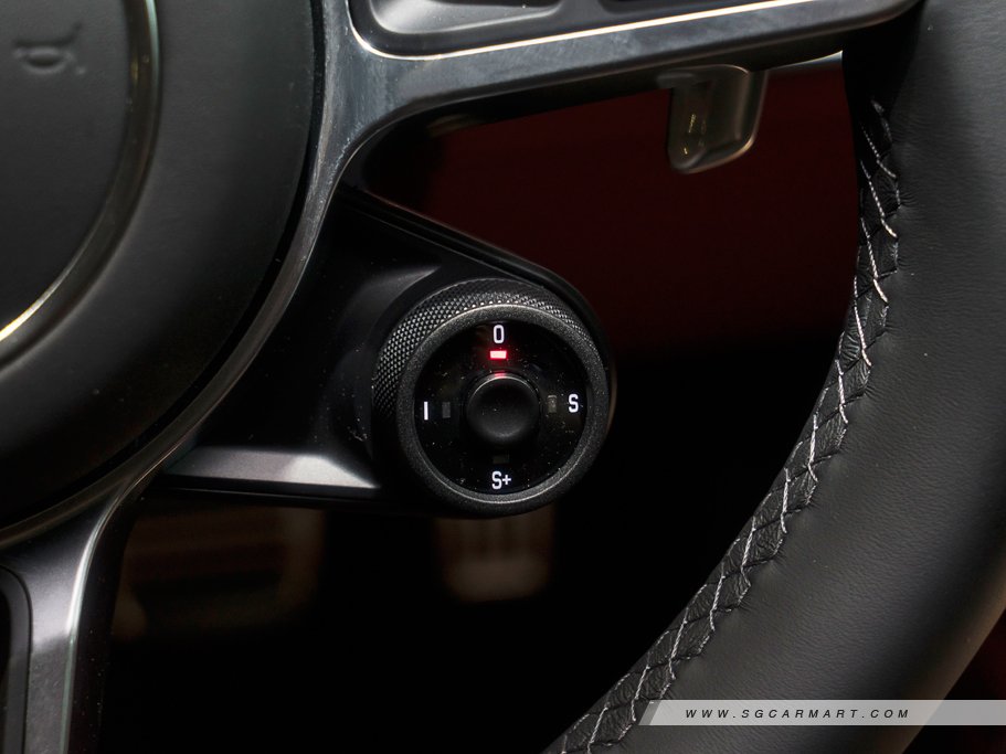 https://i.i-sgcm.com/new_cars/cars/12558/12558_g149