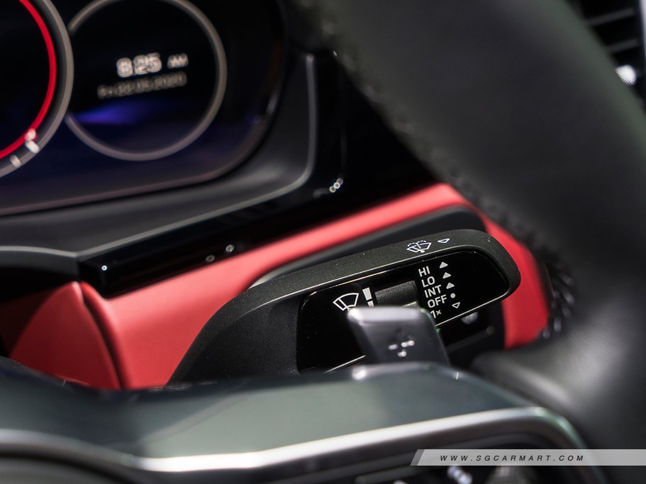 https://i.i-sgcm.com/new_cars/cars/12558/12558_g151