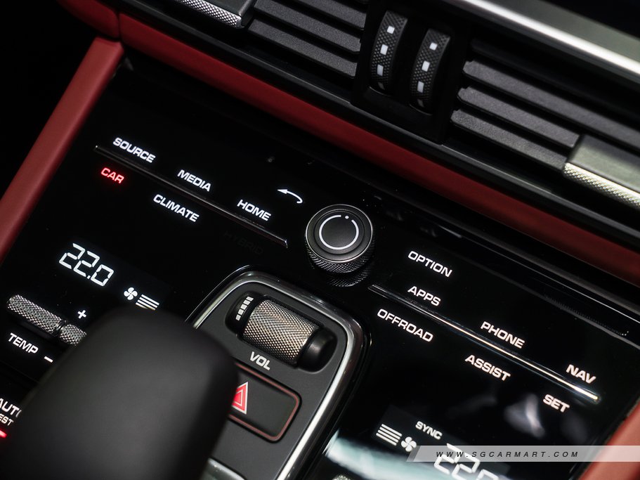 https://i.i-sgcm.com/new_cars/cars/12558/12558_g160