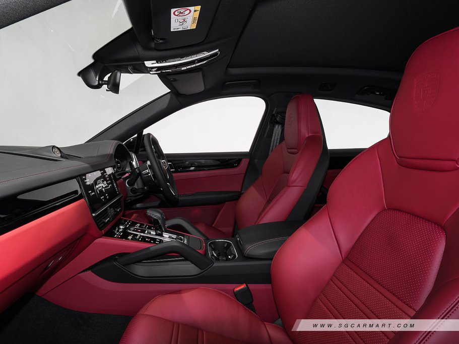 https://i.i-sgcm.com/new_cars/cars/12558/12558_g172