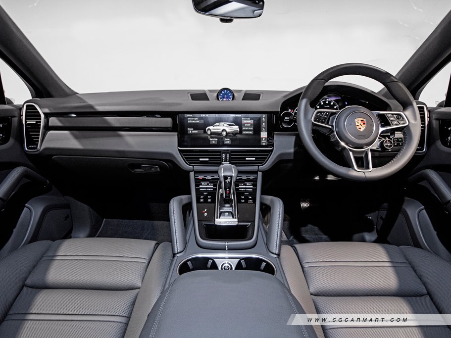 https://i.i-sgcm.com/new_cars/cars/12558/12558_g17