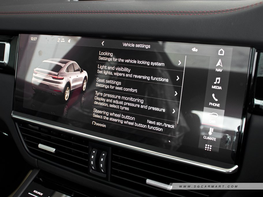 https://i.i-sgcm.com/new_cars/cars/12558/12558_g219