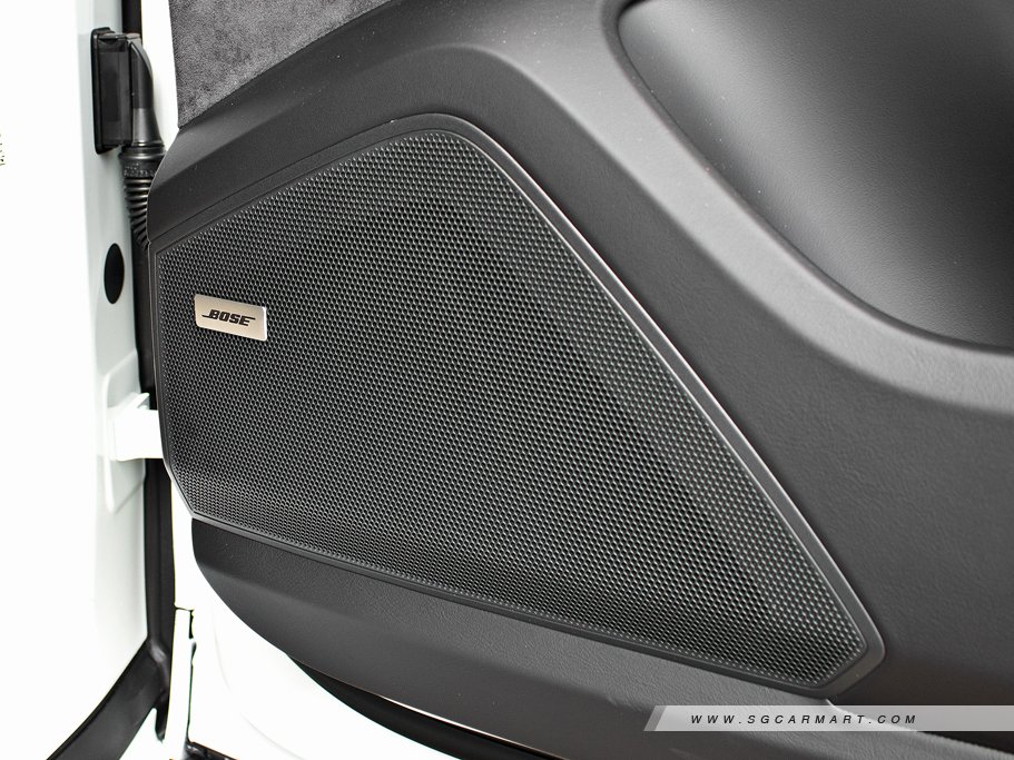 https://i.i-sgcm.com/new_cars/cars/12558/12558_g227