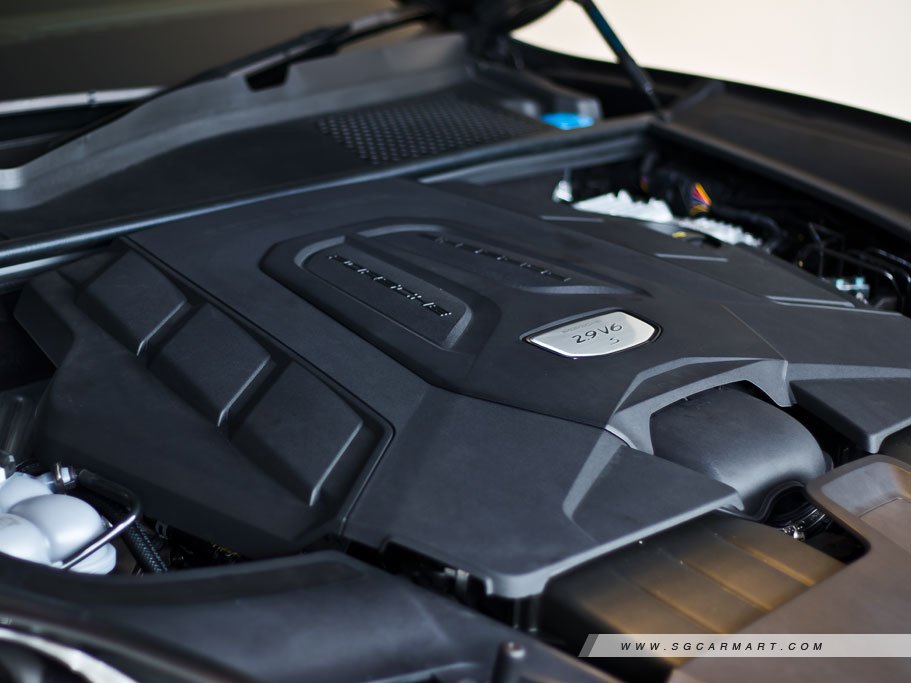 https://i.i-sgcm.com/new_cars/cars/12558/12558_g280