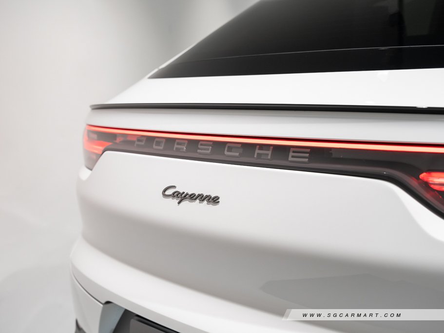 https://i.i-sgcm.com/new_cars/cars/12558/12558_g288