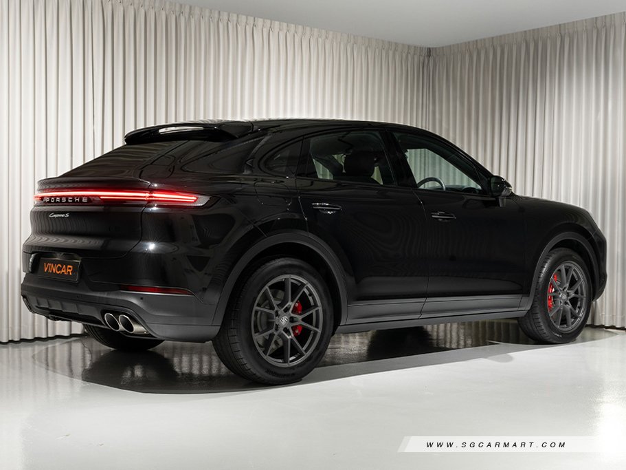 https://i.i-sgcm.com/new_cars/cars/12558/12558_g306