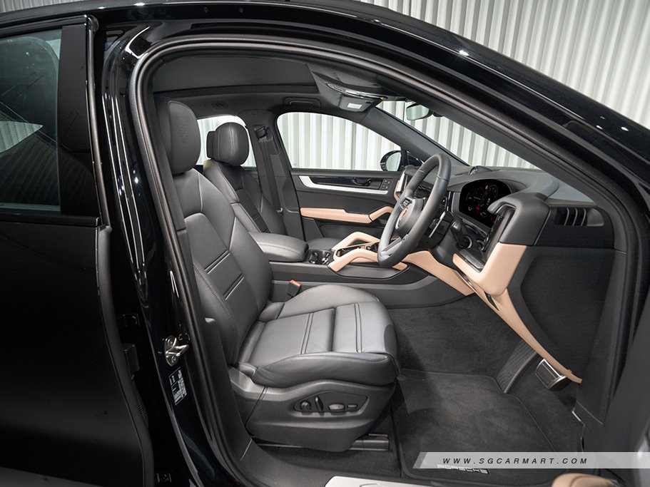 https://i.i-sgcm.com/new_cars/cars/12558/12558_g325