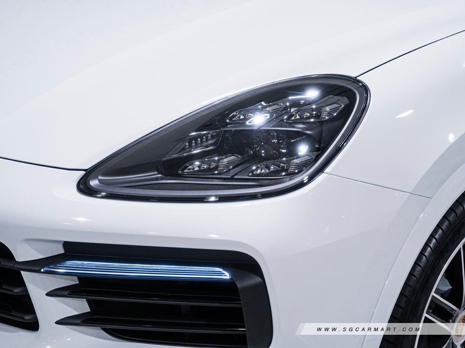 https://i.i-sgcm.com/new_cars/cars/12558/12558_g4