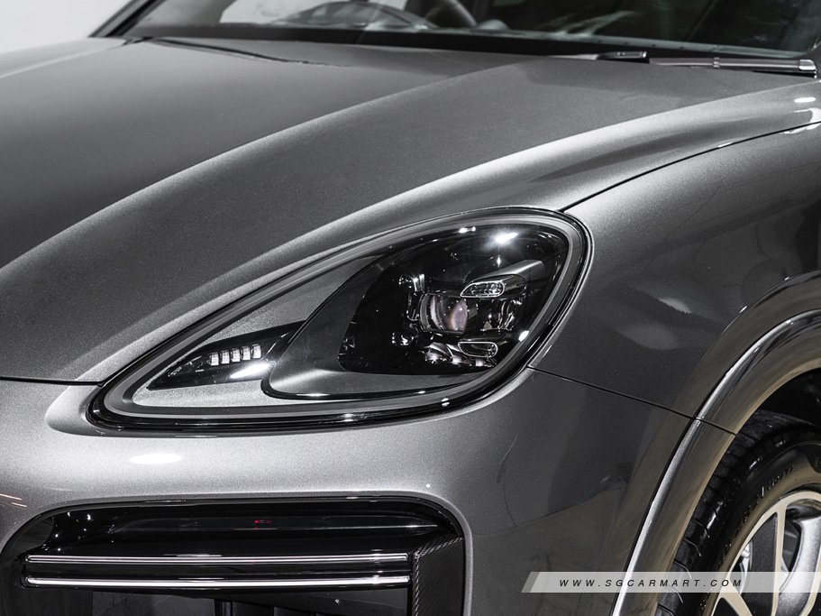 https://i.i-sgcm.com/new_cars/cars/12558/12558_g64