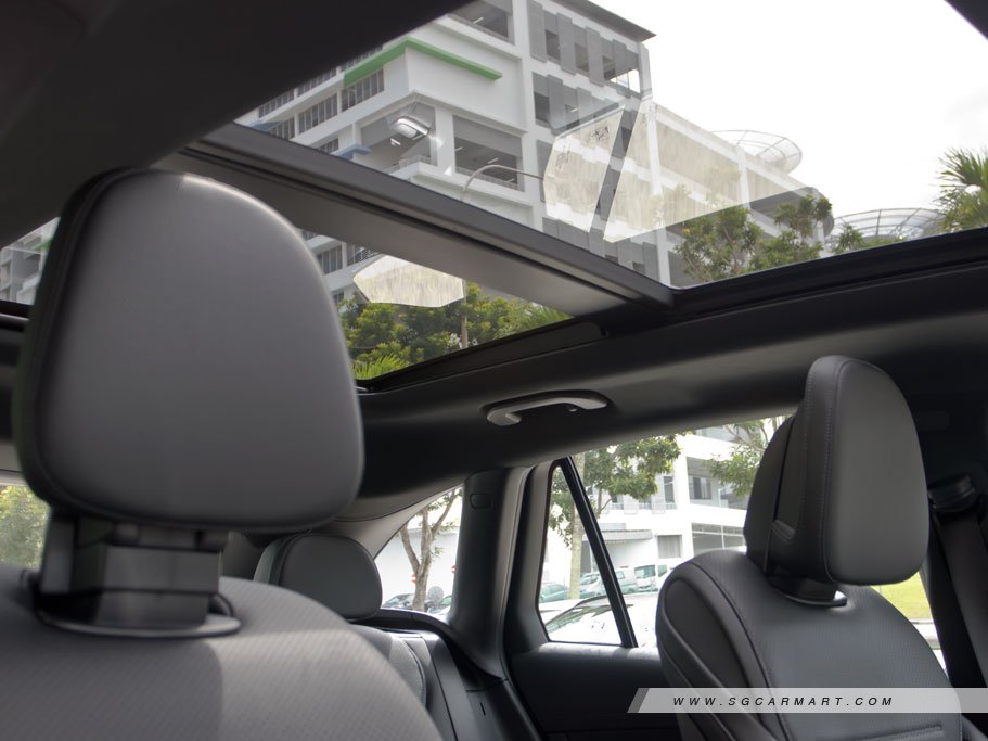 https://i.i-sgcm.com/new_cars/cars/12559/12559_g130