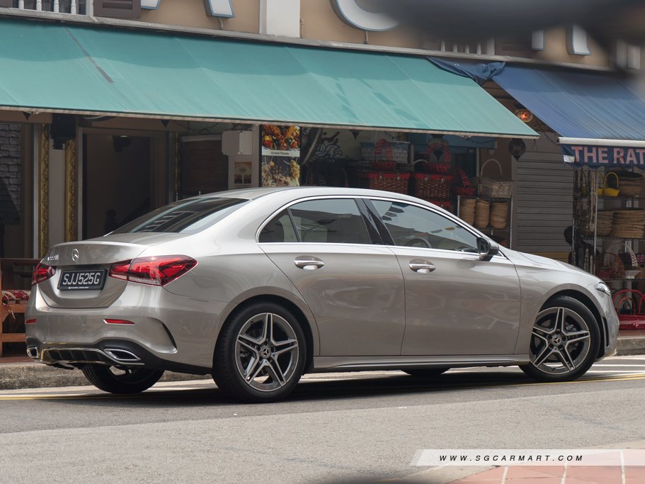 https://i.i-sgcm.com/new_cars/cars/12561/12561_g20
