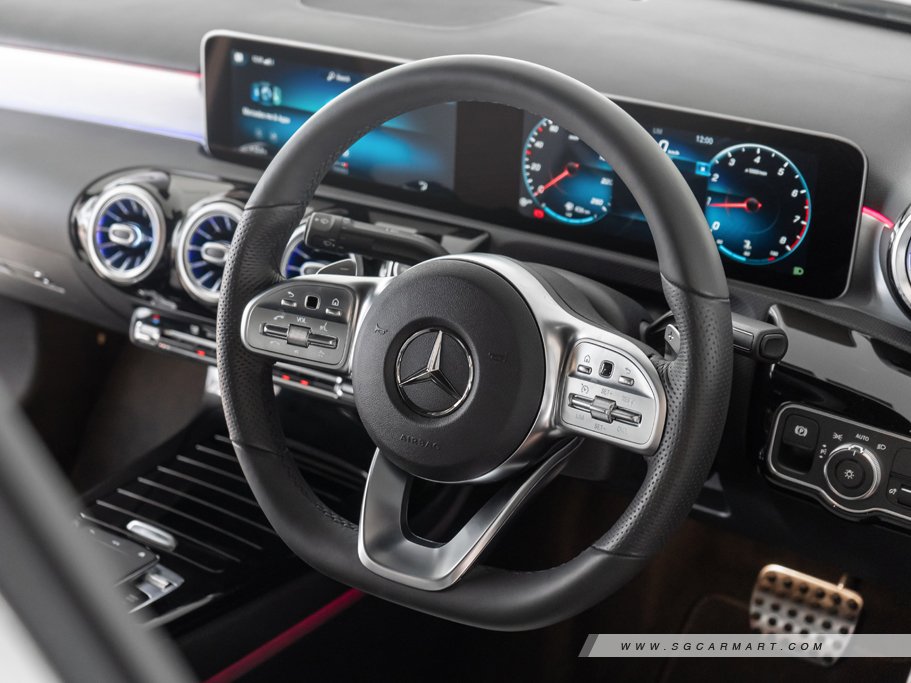 https://i.i-sgcm.com/new_cars/cars/12561/12561_g30
