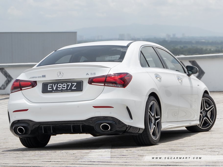 https://i.i-sgcm.com/new_cars/cars/12561/12561_g54