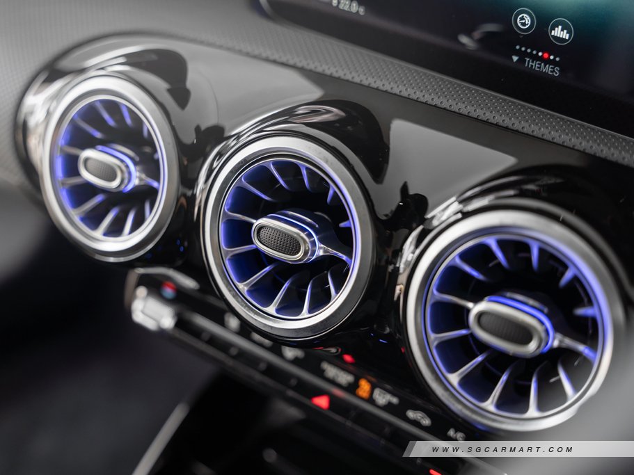 https://i.i-sgcm.com/new_cars/cars/12561/12561_g85