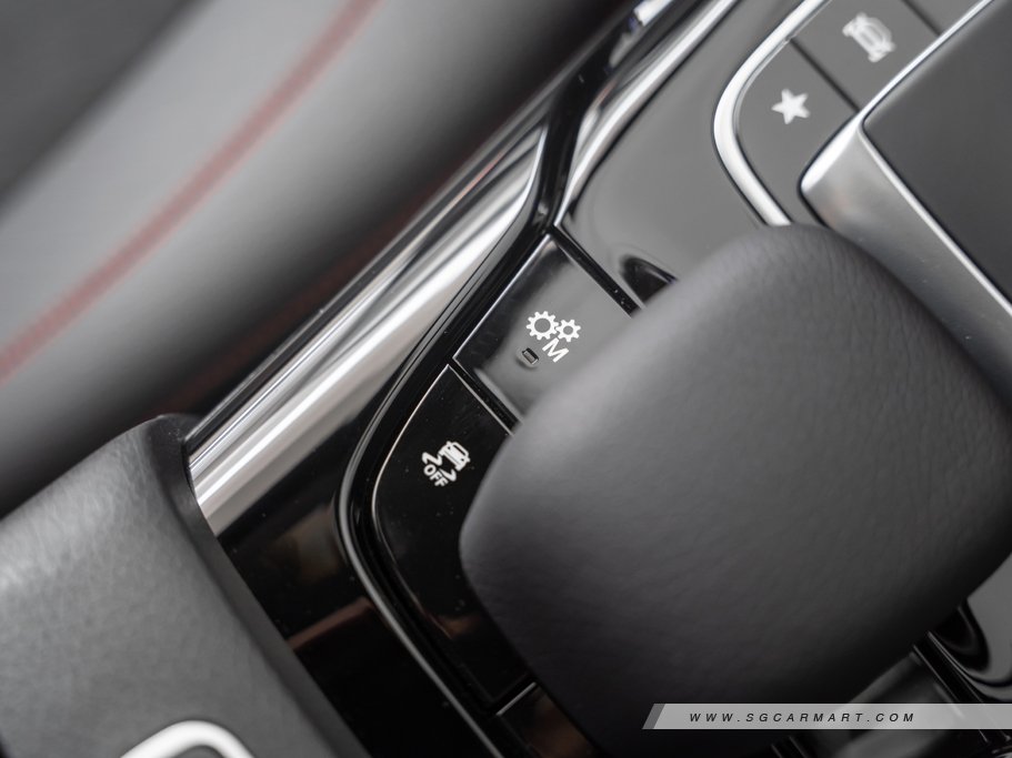 https://i.i-sgcm.com/new_cars/cars/12561/12561_g91