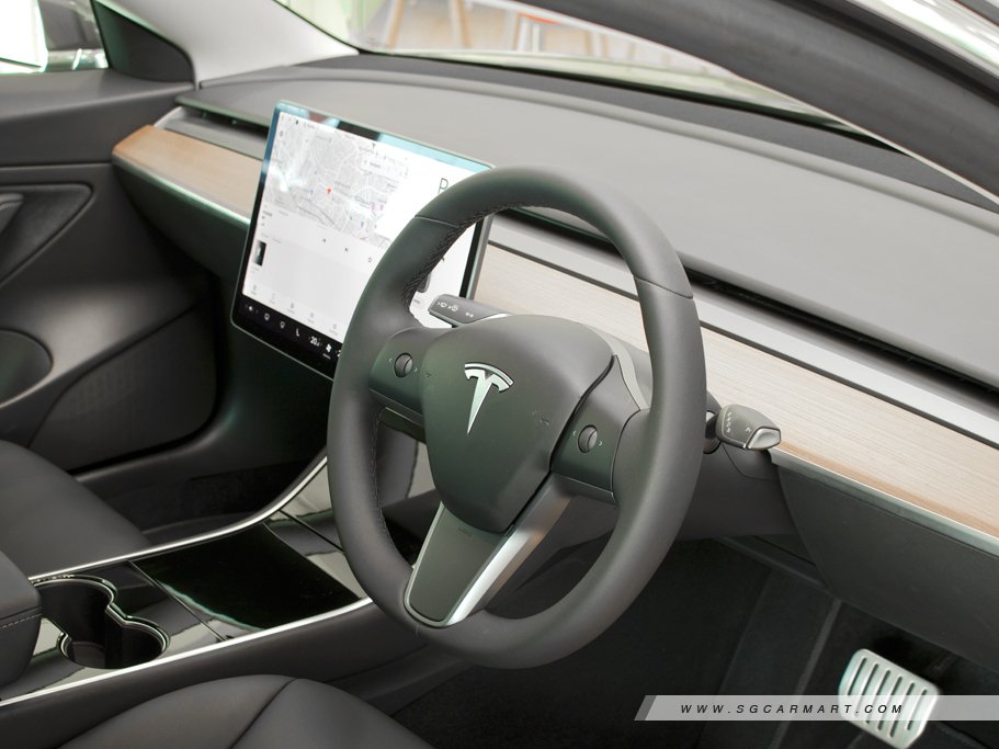 https://i.i-sgcm.com/new_cars/cars/12565/12565_g16