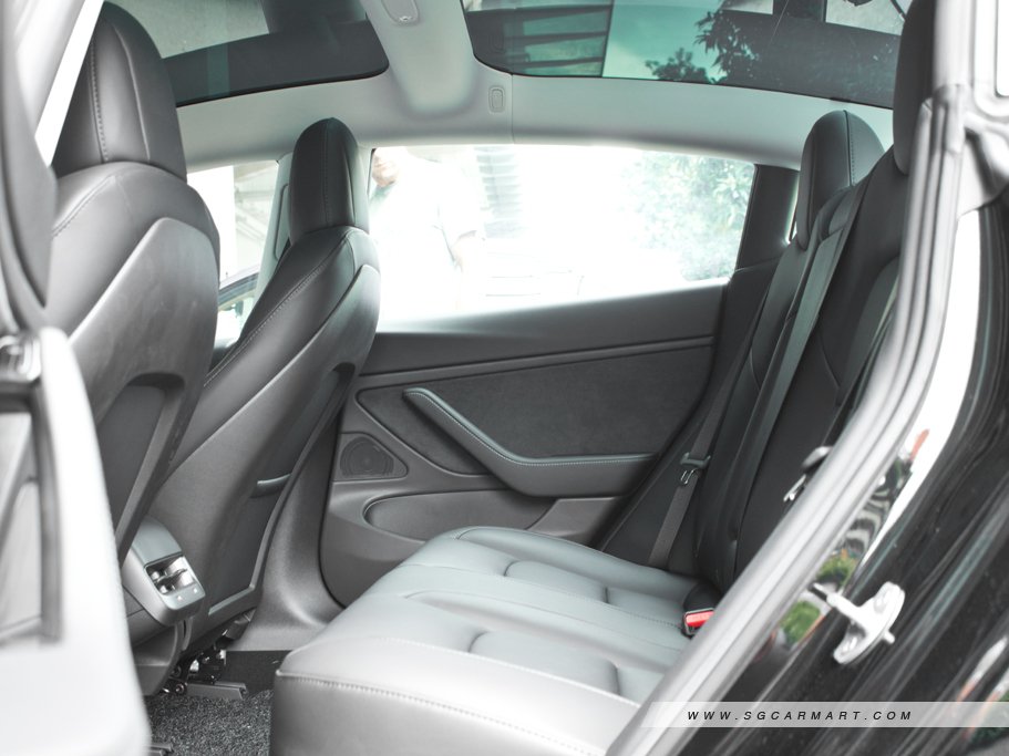 https://i.i-sgcm.com/new_cars/cars/12565/12565_g60