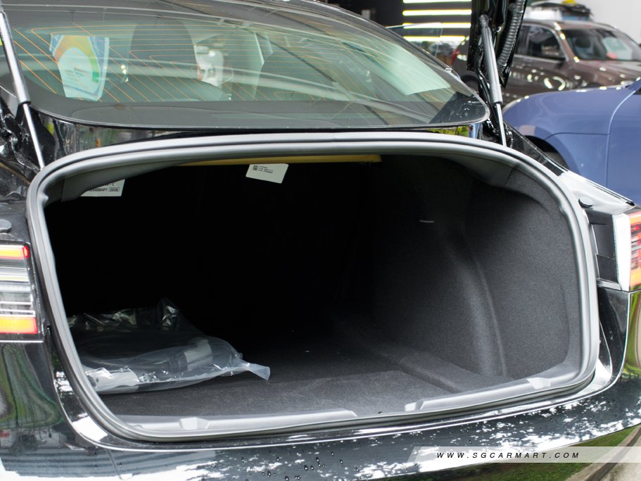 https://i.i-sgcm.com/new_cars/cars/12565/12565_g63