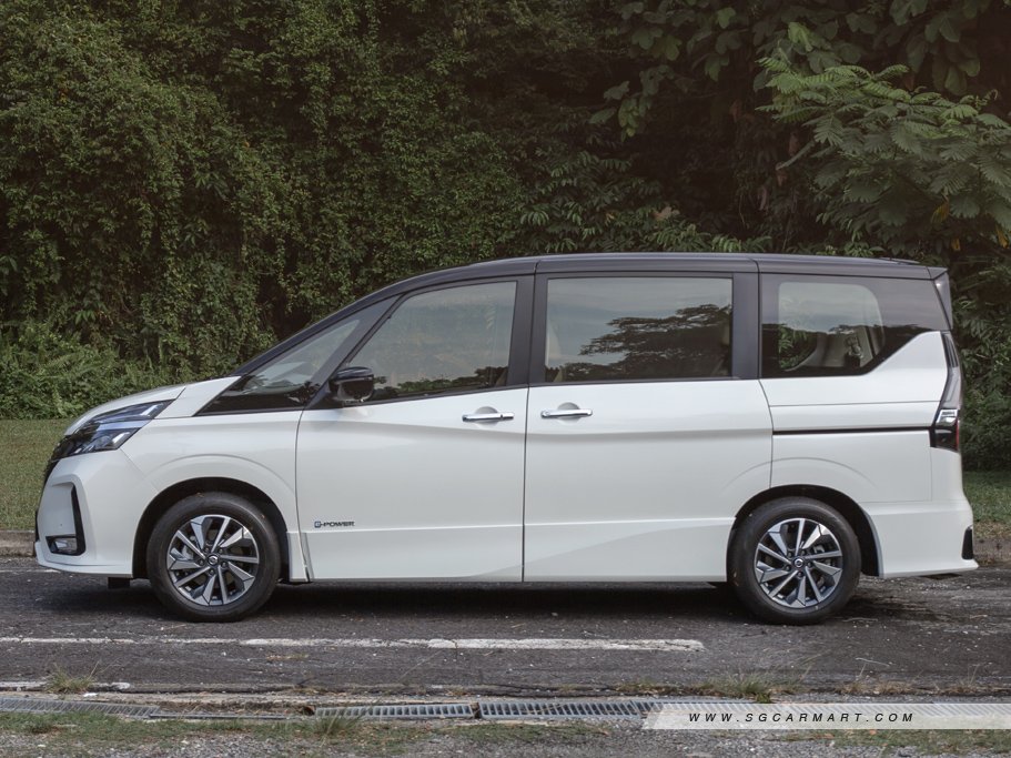 https://i.i-sgcm.com/new_cars/cars/12568/12568_g21