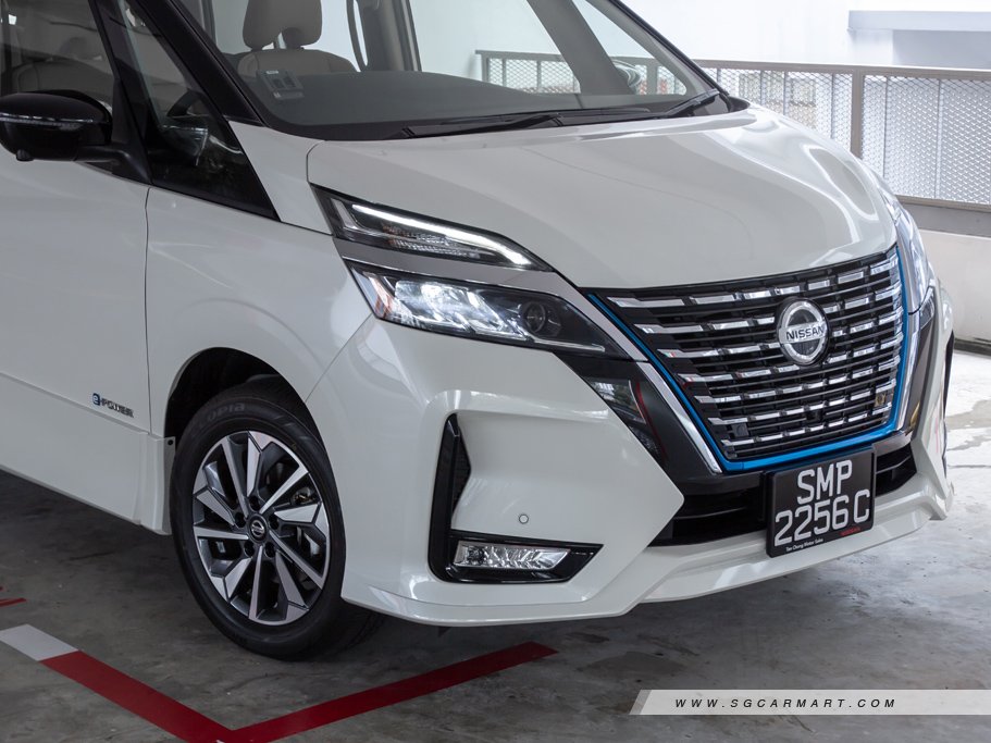 https://i.i-sgcm.com/new_cars/cars/12568/12568_g23