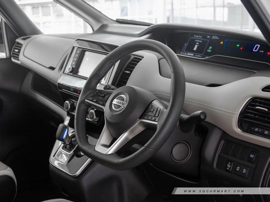 https://i.i-sgcm.com/new_cars/cars/12568/12568_g34