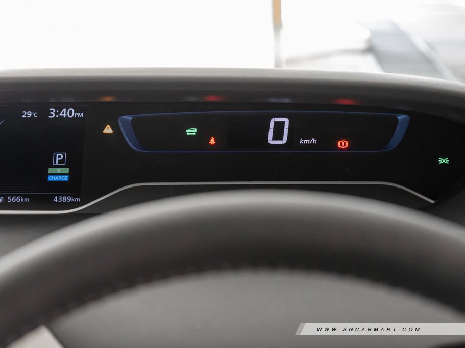 https://i.i-sgcm.com/new_cars/cars/12568/12568_g38
