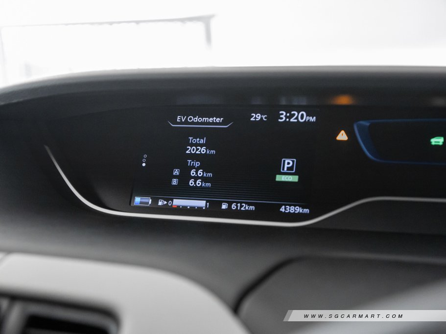 https://i.i-sgcm.com/new_cars/cars/12568/12568_g41