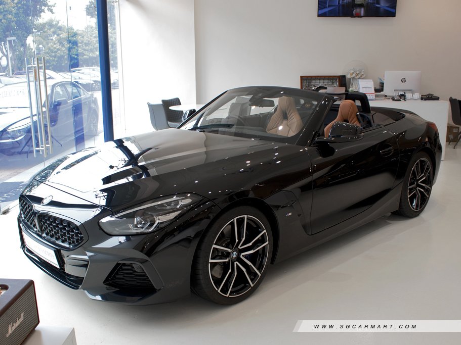 https://i.i-sgcm.com/new_cars/cars/12569/12569_g1