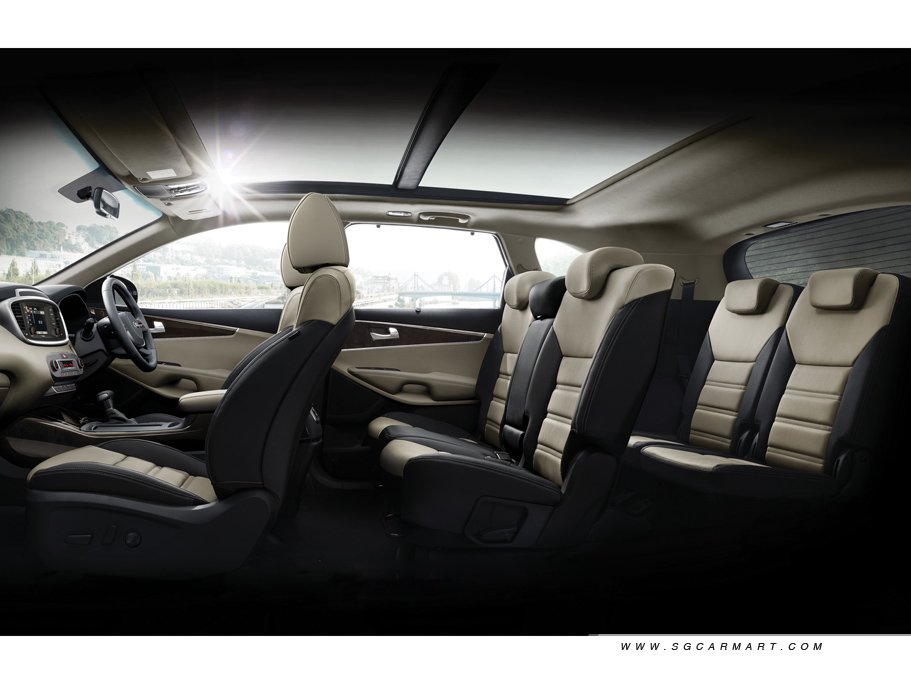 https://i.i-sgcm.com/new_cars/cars/12586/12586_g15