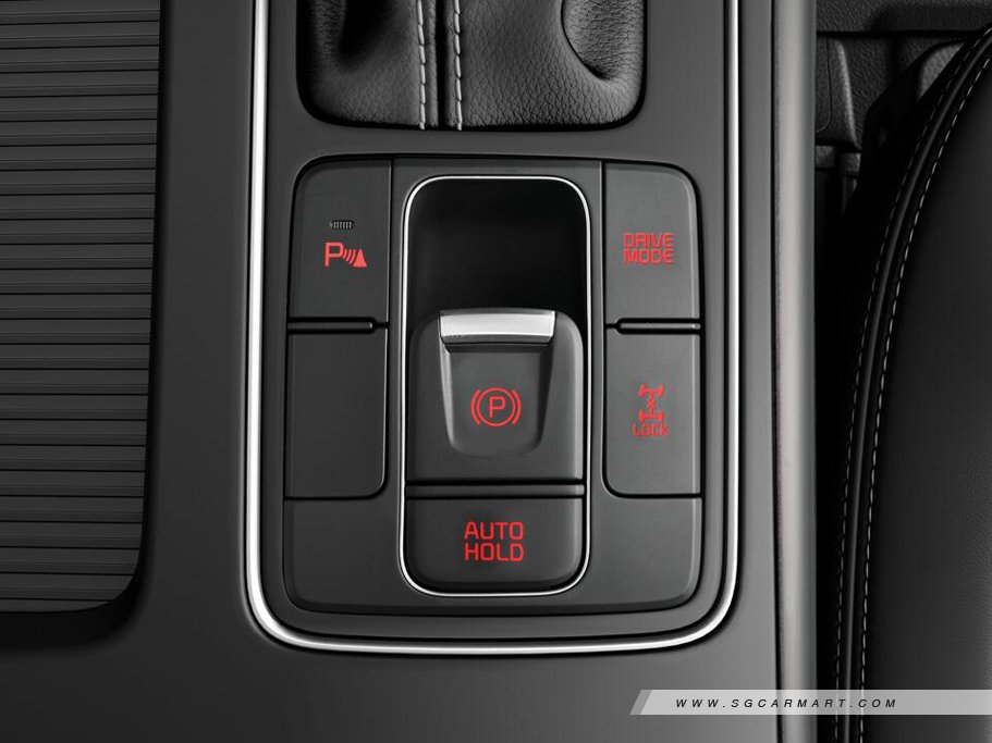 https://i.i-sgcm.com/new_cars/cars/12586/12586_g27