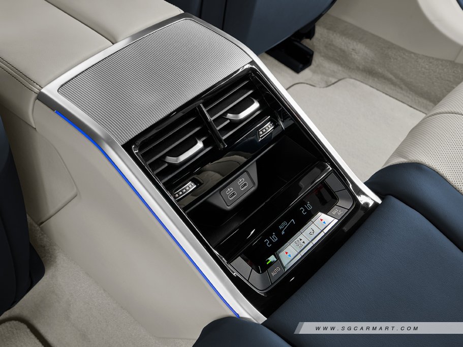 https://i.i-sgcm.com/new_cars/cars/12588/12588_g40