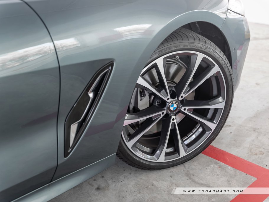 https://i.i-sgcm.com/new_cars/cars/12589/12589_g31