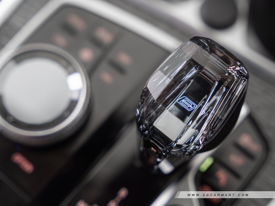 https://i.i-sgcm.com/new_cars/cars/12589/12589_g55