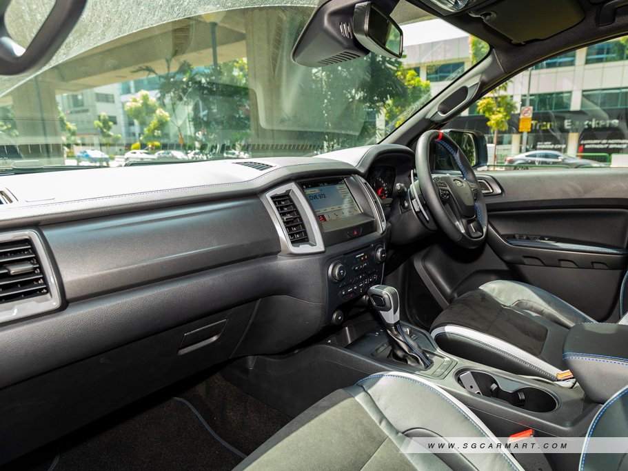 https://i.i-sgcm.com/new_cars/cars/12590/12590_g14