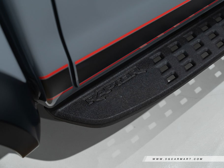 https://i.i-sgcm.com/new_cars/cars/12590/12590_g26